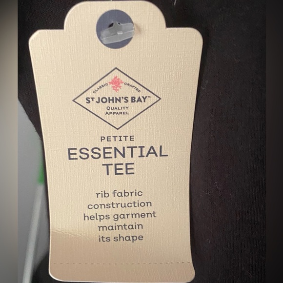 St Johns Bay Black Petite XXL Essential Long Sleeved Round Neck Shirt. NWT - Picture 4 of 6